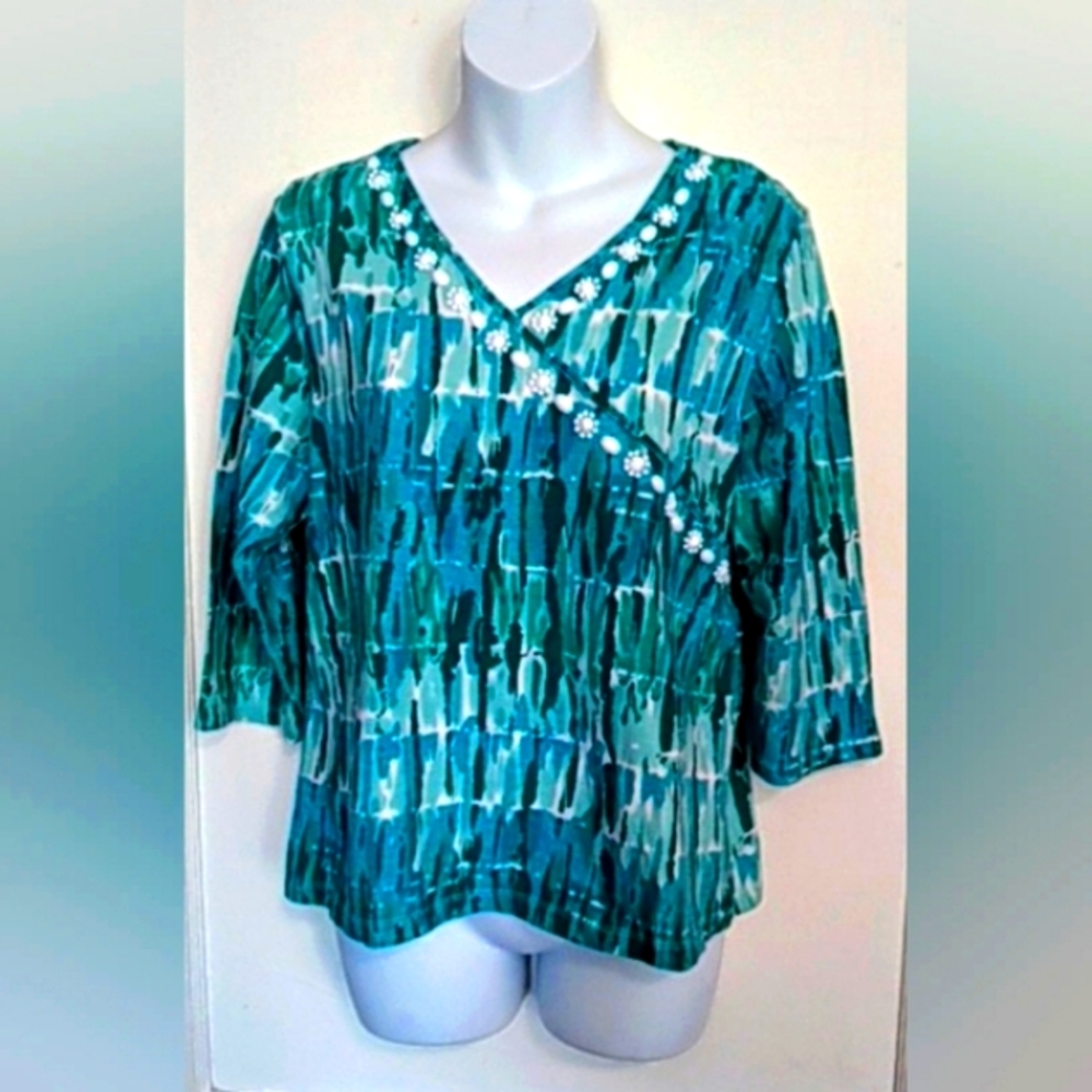KATE AND HENRY LADIES TURQUOISE AND WHITE TOP Sz M